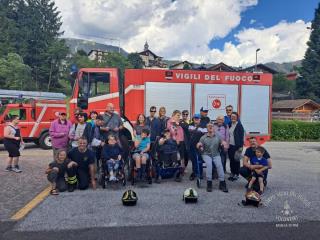 Visita Caserma V.F. Piné associazione ANFFAS